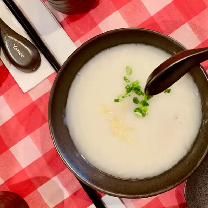 E5. 狀元及第粥 Mixed Meat Congee